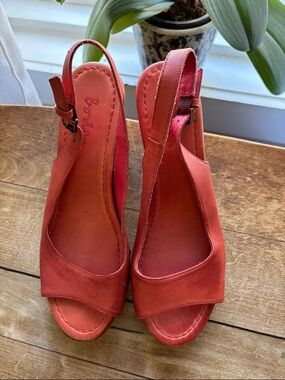 Boden Coral Slingback Wedge Sandals